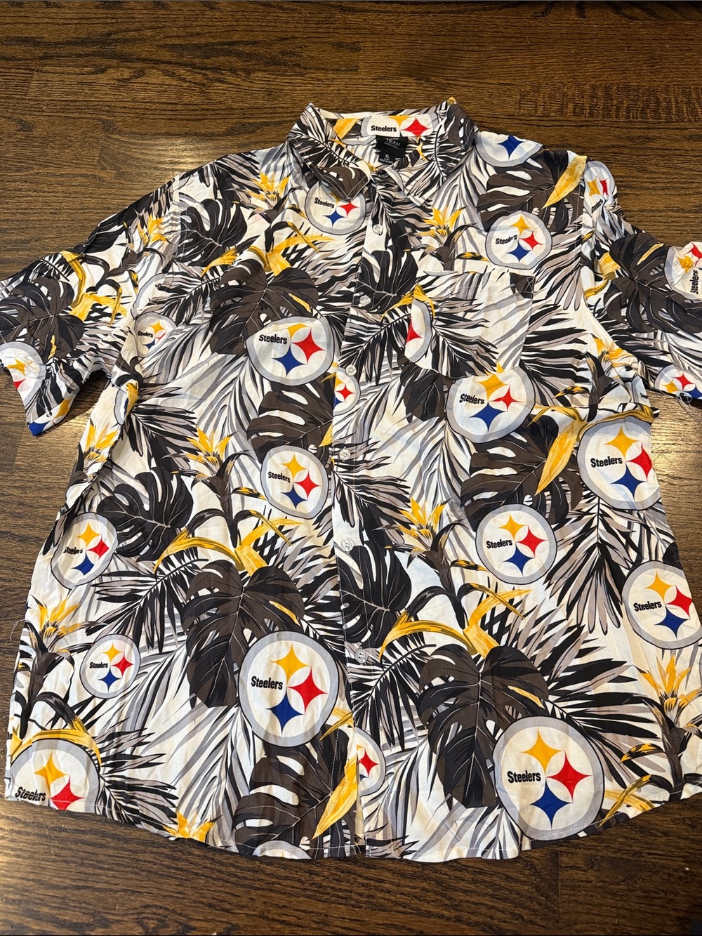 NFL men’s Steelers Black & Yellow Men's Short Sleeve Button-Up Shirt Hawaiian 🌺